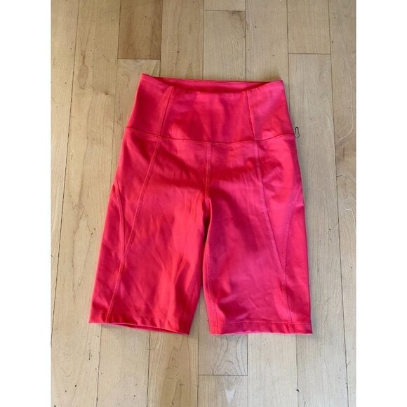 GIRLFRIEND Collective BNWOT Womens Hi Rise Bike Shorts Sz Xsmall in Geranium - Picture 2 of 6